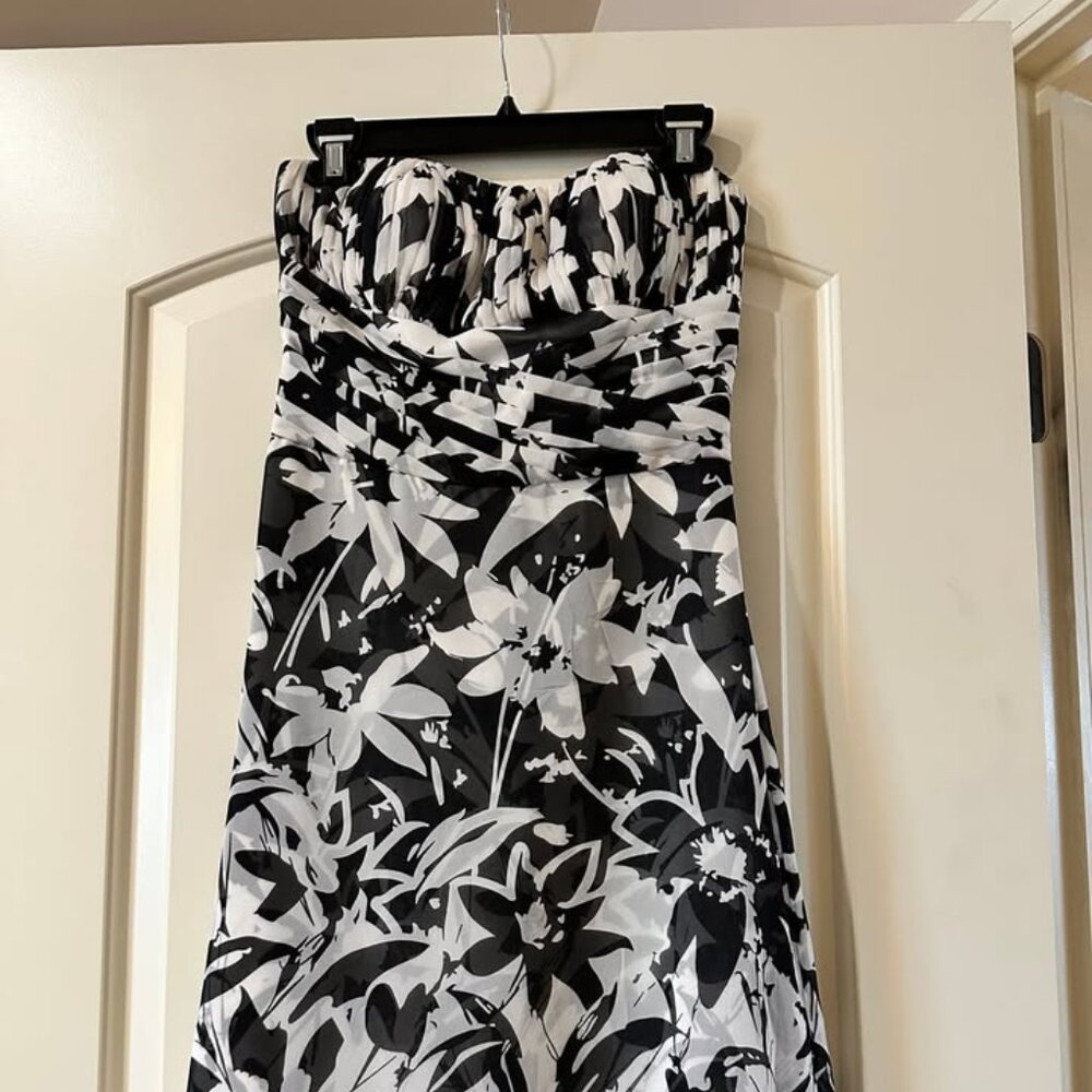 White House Black Market Floral Dress, Sz 2